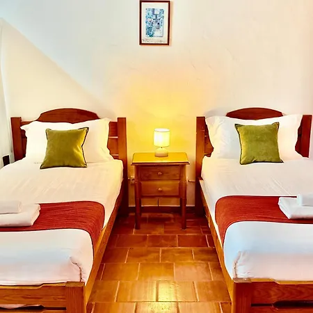 3 Min Walk To Apartment Albufeira